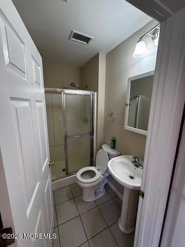 10 Green Twig Drive, Toms River, NJ 08753