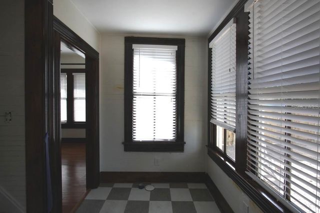 2404 N MORGAN STREET, Tampa, FL 33602