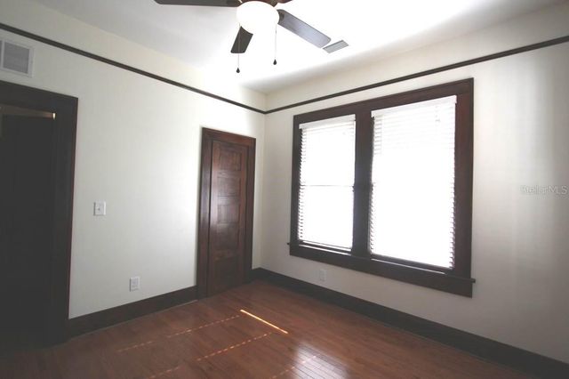 2404 N MORGAN STREET, Tampa, FL 33602