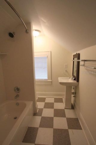 2404 N MORGAN STREET, Tampa, FL 33602