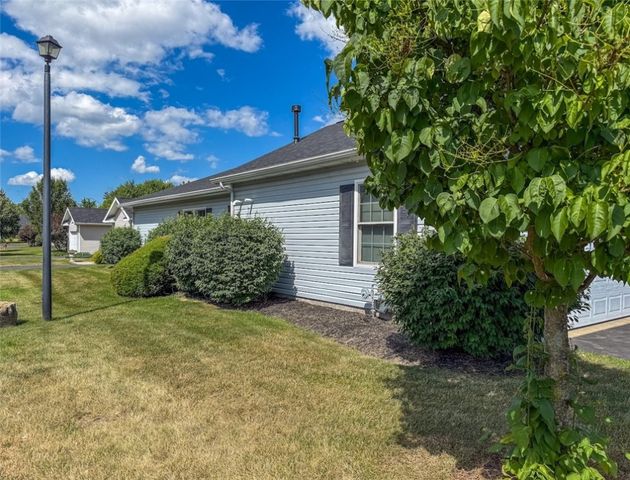 431 Hawley Drive, Canandaigua City, NY 14424