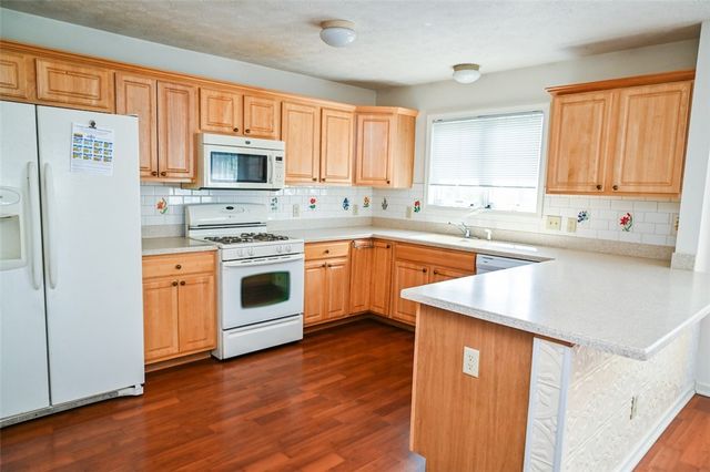 431 Hawley Drive, Canandaigua City, NY 14424