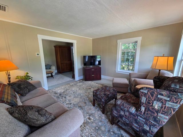 525 NH Route 118, Canaan, NH 03741