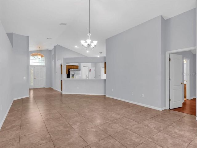 12824 KINGS LAKE DRIVE, Gibsonton, FL 33534