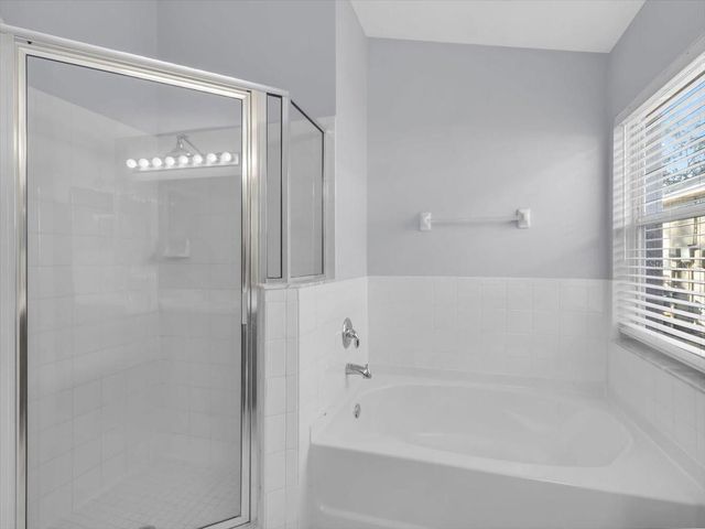 12824 KINGS LAKE DRIVE, Gibsonton, FL 33534