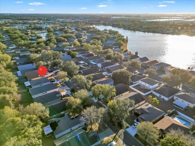 12824 KINGS LAKE DRIVE, Gibsonton, FL 33534