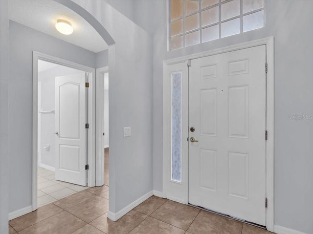 12824 KINGS LAKE DRIVE, Gibsonton, FL 33534