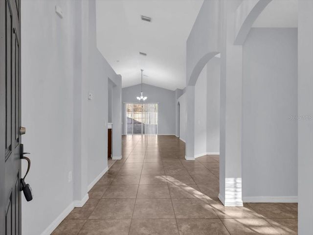 12824 KINGS LAKE DRIVE, Gibsonton, FL 33534