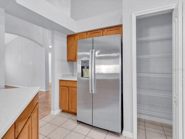 12824 KINGS LAKE DRIVE, Gibsonton, FL 33534