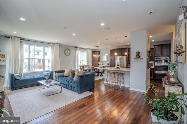 101 BAKER ST, Monmouth Junction, NJ 08852