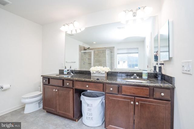 101 BAKER ST, Monmouth Junction, NJ 08852