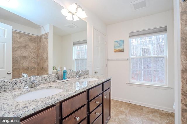 101 BAKER ST, Monmouth Junction, NJ 08852