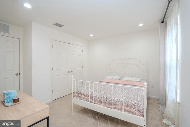 101 BAKER ST, Monmouth Junction, NJ 08852