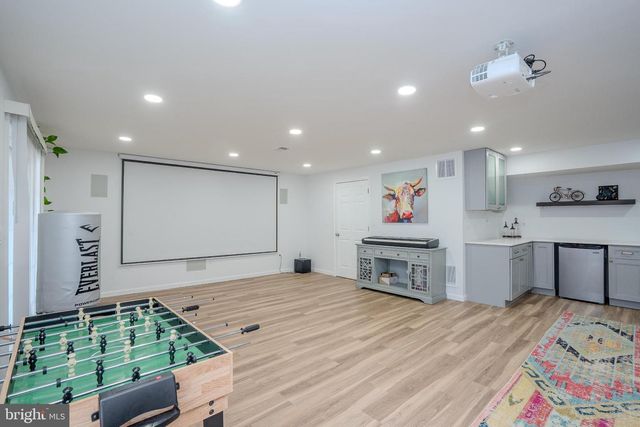 101 BAKER ST, Monmouth Junction, NJ 08852