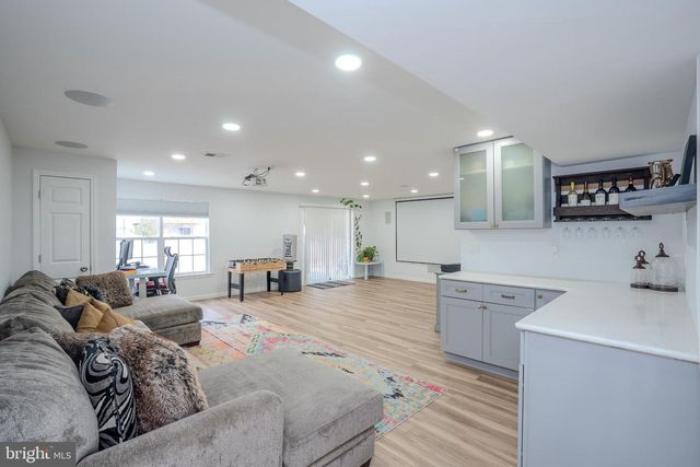 101 BAKER ST, Monmouth Junction, NJ 08852