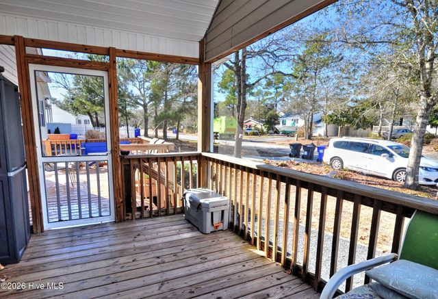 166 NE 5th Street, Oak Island, NC 28465