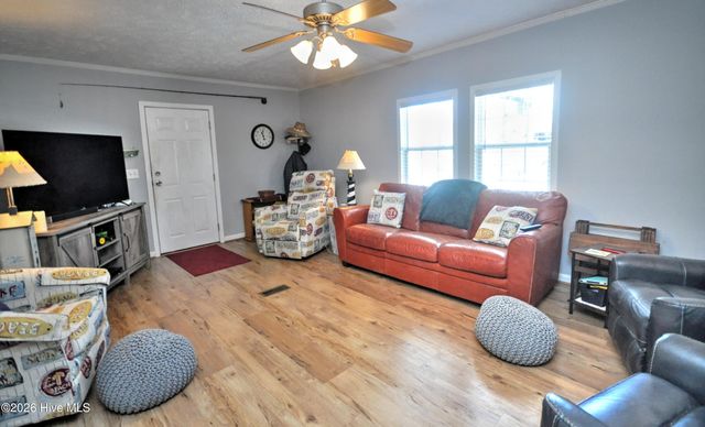 166 NE 5th Street, Oak Island, NC 28465