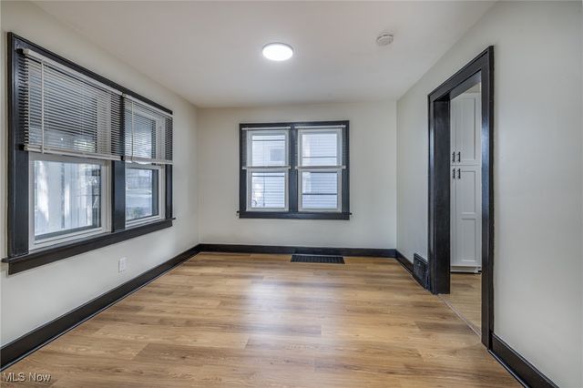 849 Glenn Street, Akron, OH 44320