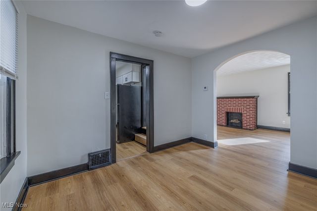 849 Glenn Street, Akron, OH 44320