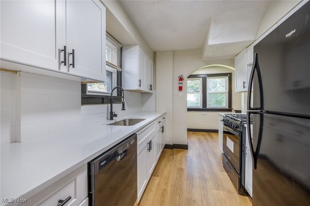 849 Glenn Street, Akron, OH 44320