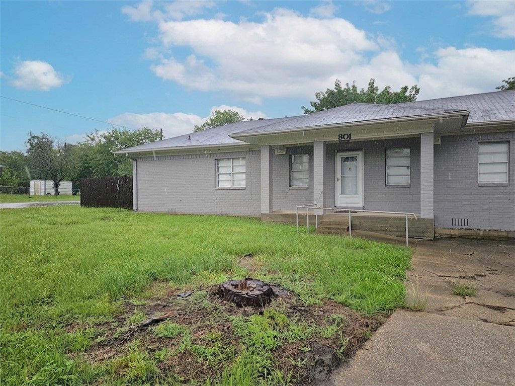 801 Ash Street, Bryan, TX 77803
