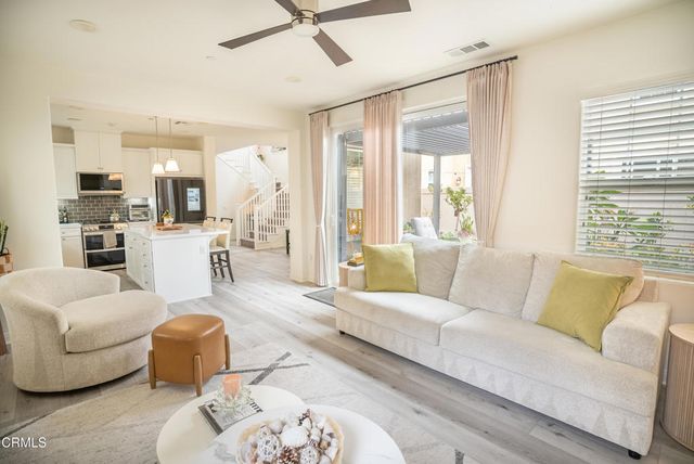 544 Nile River Drive, Oxnard, CA 93036