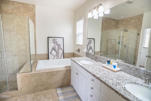 544 Nile River Drive, Oxnard, CA 93036