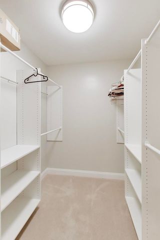 1 The Court of Harborside Court 202, Northbrook, IL 60062