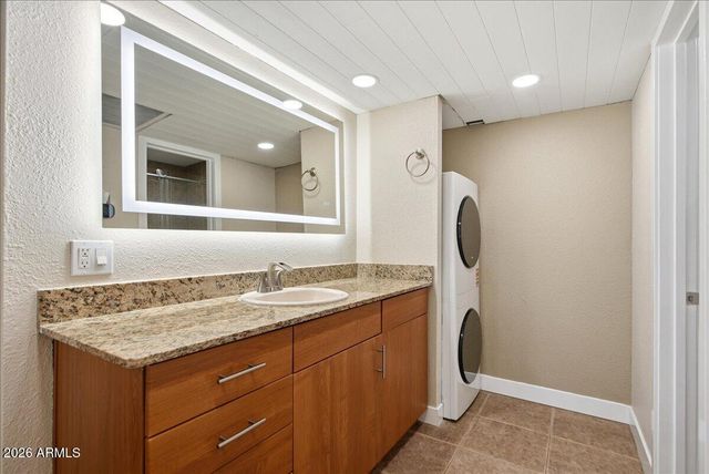 7350 N VIA PASEO DEL SUR -- M106, Scottsdale, AZ 85258
