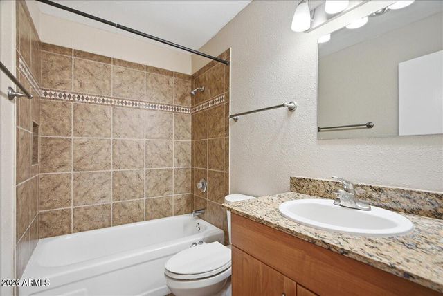 7350 N VIA PASEO DEL SUR -- M106, Scottsdale, AZ 85258