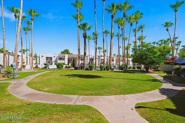 7350 N VIA PASEO DEL SUR -- M106, Scottsdale, AZ 85258