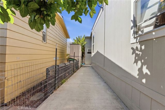 132 S Colombo 132, Tustin, CA 92780