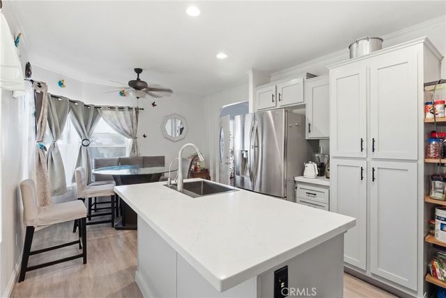 132 S Colombo 132, Tustin, CA 92780