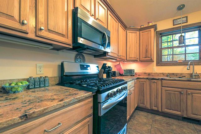 96 Bryant Mill Road, Tamworth, NH 03886