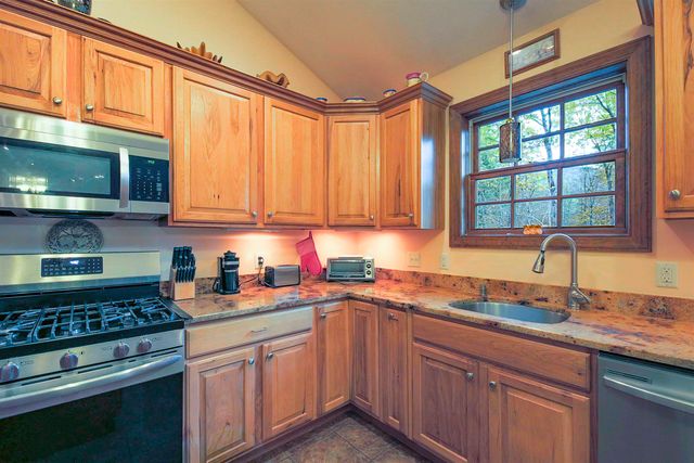 96 Bryant Mill Road, Tamworth, NH 03886