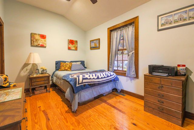 96 Bryant Mill Road, Tamworth, NH 03886