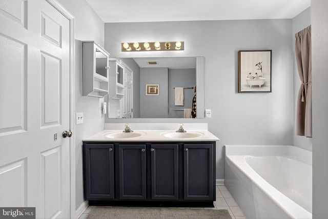 107 SKYVIEW LN, Avondale, PA 19311