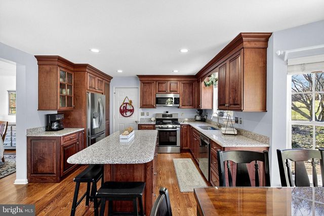 107 SKYVIEW LN, Avondale, PA 19311