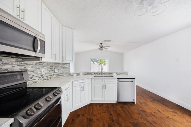 8317 Bermuda Sound Way, Boynton Beach, FL 33436