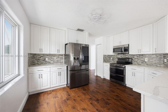 8317 Bermuda Sound Way, Boynton Beach, FL 33436