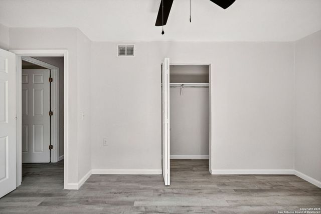 5915 Lake Champlain, San Antonio, TX 78233