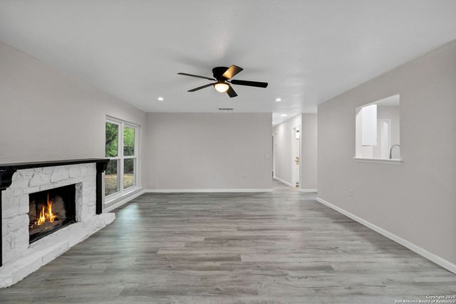 5915 Lake Champlain, San Antonio, TX 78233