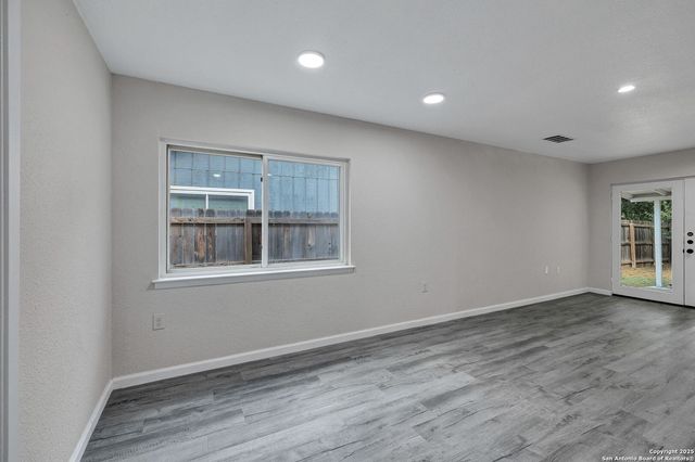 5915 Lake Champlain, San Antonio, TX 78233