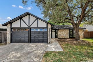 5915 Lake Champlain, San Antonio, TX 78233