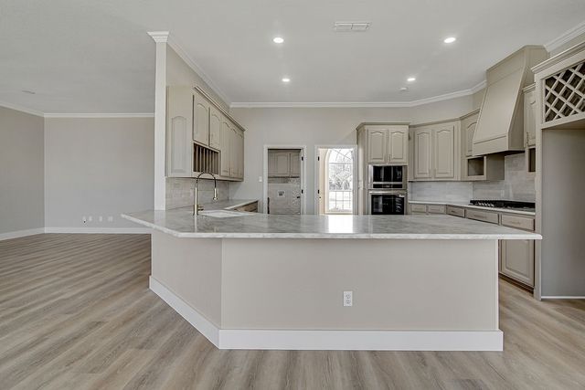 125 Devon Court, Weatherford, TX 76087