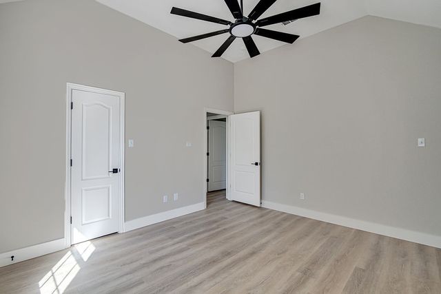 125 Devon Court, Weatherford, TX 76087