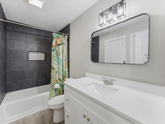 15720 W Highway 22, Blooming Grove, TX 76626