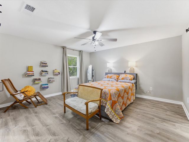 15720 W Highway 22, Blooming Grove, TX 76626