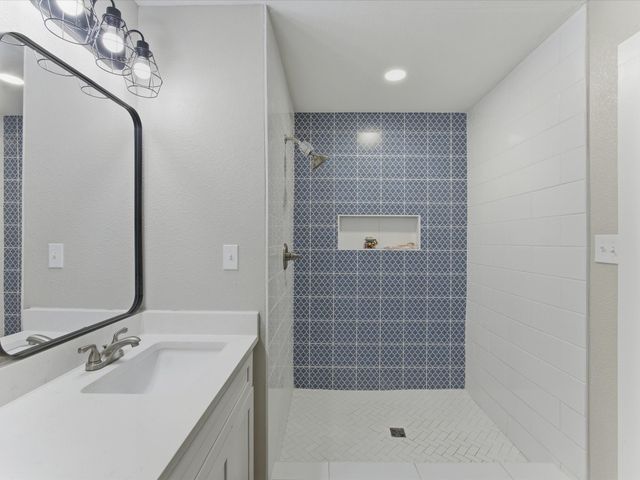 15720 W Highway 22, Blooming Grove, TX 76626