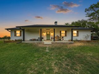 15720 W Highway 22, Blooming Grove, TX 76626